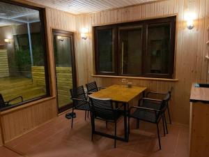 Green Zyland Apartment