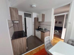 Naiss Apartman