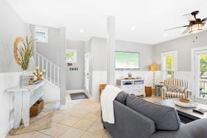 30a Shell Yeah! by Stay on 30a- Golf Cart-Bikes!