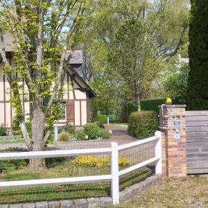 B&B / Chambres d'hotes L-Essentiel : photos des chambres