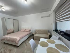 Garsonieră Bilding Stefan Lake 2