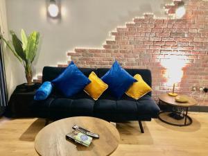 West One Panorama, City View, Secure Free Parking, 4pp