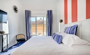 Hotels Hotel Espadon bleu : photos des chambres