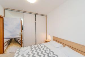 Rudi sea view apartment