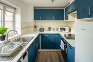 Loughton Hideaway: Cozy 1BD Near Tube & Nature