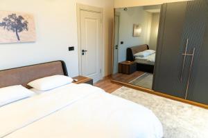 Andalus Villas NO ALCOHOL ALLOWED with Heated Pool