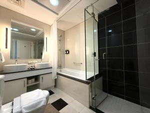 Stylish 1BR, 2Min to Dubai Mall