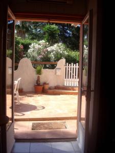 Villeneuve Loubet Studio 4 p rez de jardin a 5 mn de la mer