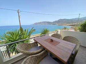 Anemos-Halcyon-Eirene