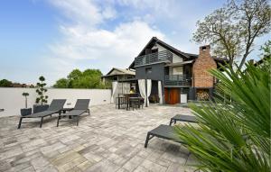 2 Bedroom Cozy Home In Jalzabet