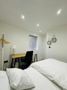 London Twickenham stadium double Bedroom B