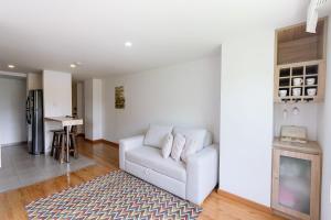 Moderno y tranquilo apartamento cerca a termales.