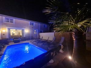 Maisons de vacances Le Loft Nature Bien-Etre Piscine Chauffee Privee du Tarn entre Toulouse et Albi & Les Cottages du Tarn : photos des chambres
