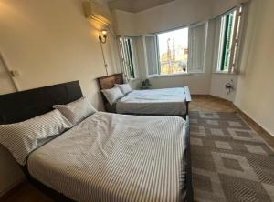 Agora House for men only 仅限男性