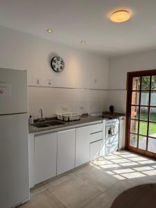 Casa Franklin, A media cuadra de la laguna!