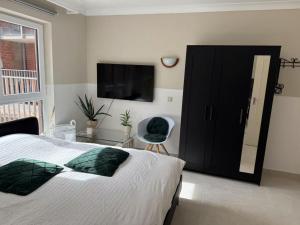 Petit studio charmant rénové fully renovated studio 1 min from the beach at St-Idesbald Koksijde