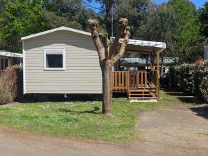 Campings Chez Bruno & Sophie Mobil home luxe 6-8P BORA BORA : photos des chambres