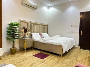 استيديو فاخر مريح مع مطبخ صغير بالرياض