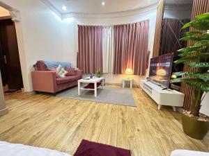 استيديو فاخر مريح مع مطبخ صغير بالرياض