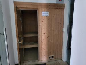 Forest2 - 1306