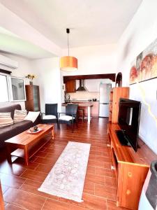 CAN HOST YUMBO - Private Terrace AA