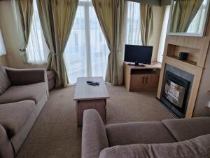 The Lookout 3 Bedroom Family Caravan Pet Friendly