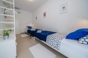 Apartments with parking space Duba Stonska, Peljesac - 24112