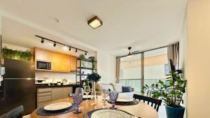 Apto 2 qtos próx a praia em Itapoã