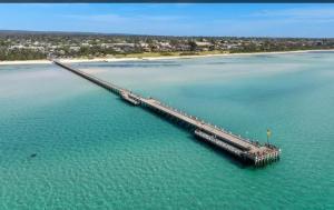 Coastal Retreat in Rosebud !