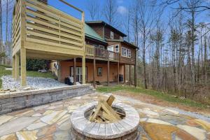 The Dream Road Escape Cabin and Hot Tub
