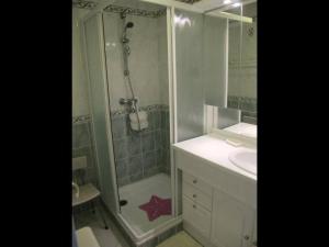 Gîte calme proche plage et commerces au Croisic avec jardin, Wi-Fi, 4 chambres - FR-1-306-1308