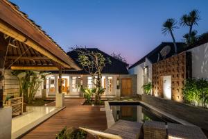 2 Bedroom Villa private Pool and BBQ Seminyak Bali