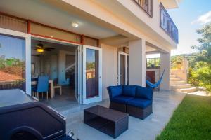 Oceanview 3BR Villa with 3 Shared Pools and Beachfront Resort Access