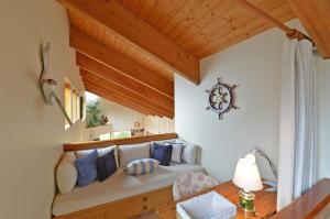 Indigo Tide, True Ocean Bluff at Sea Ranch