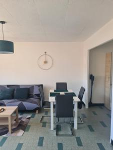 Appartements PLEIN CENTRE VILLE, parking gratuit : photos des chambres