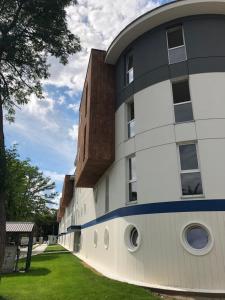 Apartament Pod Żaglami
