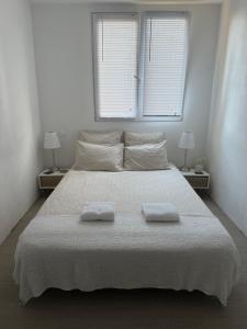 Location dans résidence privée,sécurisée ,parking gratuit , 1 minute du tramway, à 9 minute du centre ville, accessible à plusieurs transports