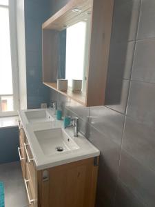Superbe duplex T4, au coeur de Batz, tout à pied !
