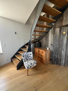 Superbe duplex T4, au coeur de Batz, tout à pied !
