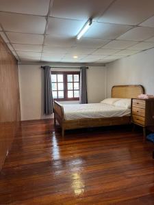 Traditional Thai House Chaloklum