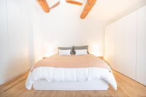 Appartements Villa Augustine - Elegance et charme aux portes d-Aix en Provence : photos des chambres