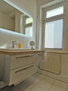 HappySide Stil & See I 3 Personen I Familienfreundlich I WLAN I Smart TV I PS4