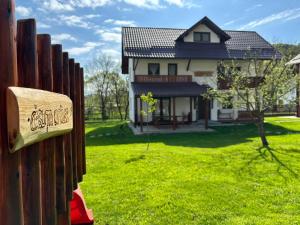 Cabana Umbra Brazilor