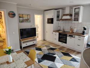 Pupi Apartmanház - 4hvězdičkové hotely ve městě Balatonlelle