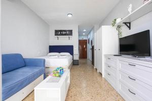 Apartamento ANSON, Torremolinos centro, Luminoso y Moderno