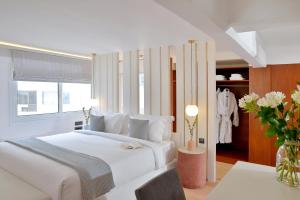 Alva Athens Hotel