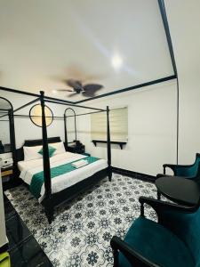PhĂș Gia Luxury
