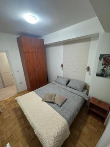 KONI Apartments