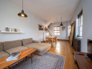 Unique 1 Bed over 3 Floors with Private Terrace - Pass the Keys