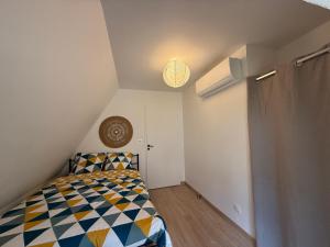 Maisons de vacances Gite de charme avec piscine 4 chambres : photos des chambres